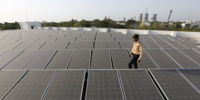 Single Rooftop Solar Power Plant with capacity of 11.5 MW: Huffington Post